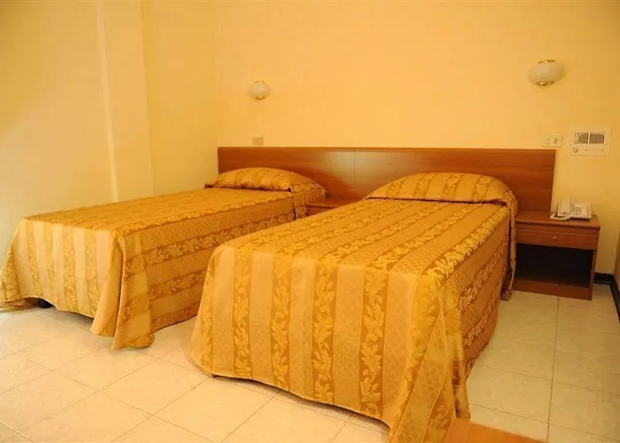 Marco Polo Self Check-in 3* Boloňa