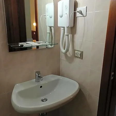 Hotel Marco Polo Self Check-in Bolonha