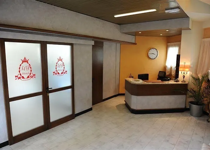 호텔 Marco Polo Self Check-in 3*