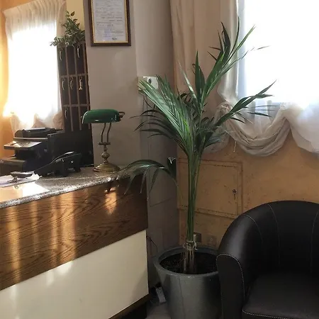 Marco Polo Self Check-in 3* Bologne